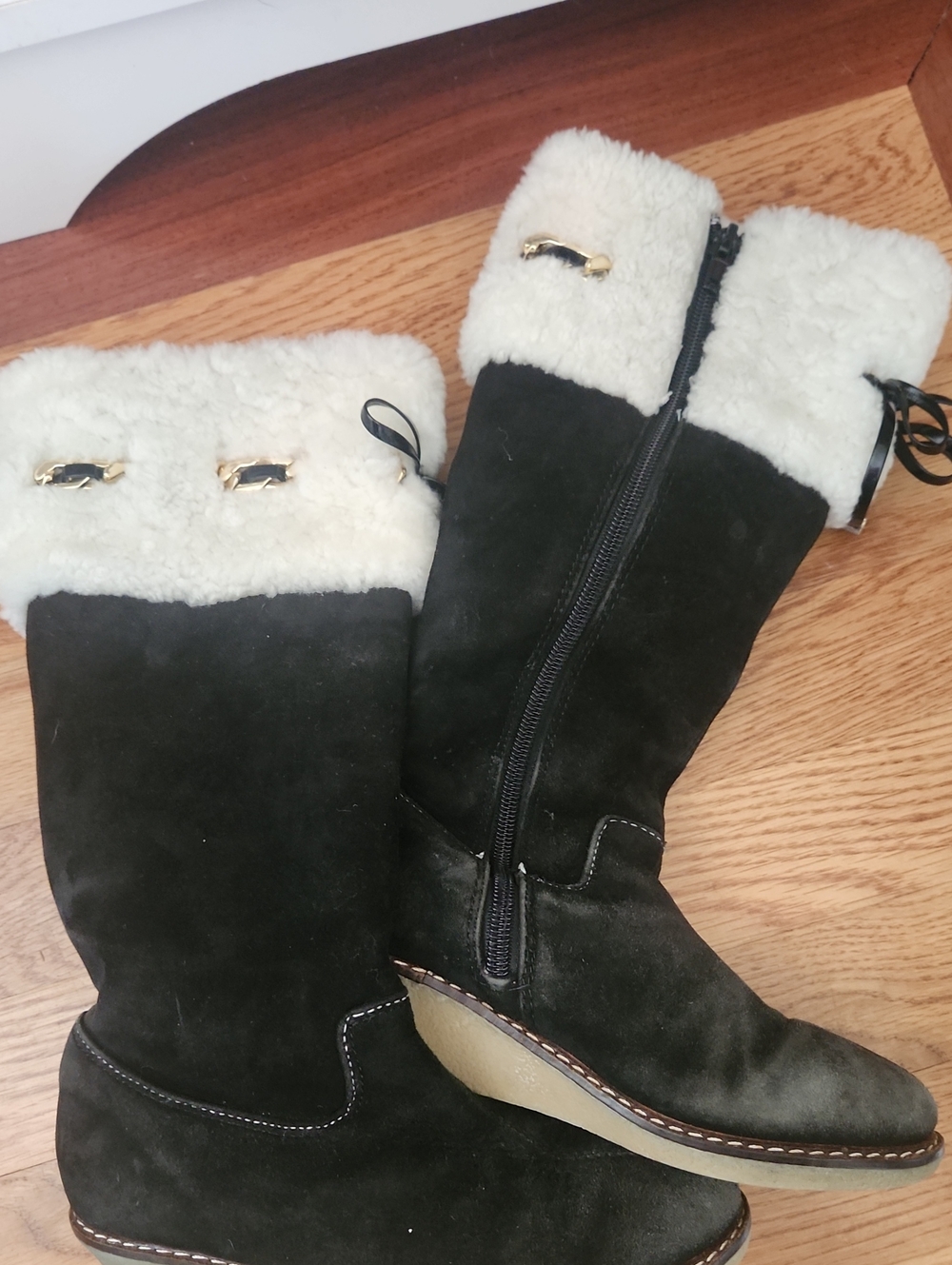 Kid’s Vintage Black Suede Shearling-Trim Winter Boots